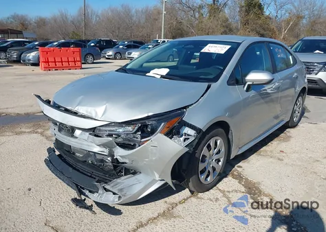 2026 Toyota Corolla Le z USA, uszkodzony, nr VIN 5YFB4MDE1TP385976